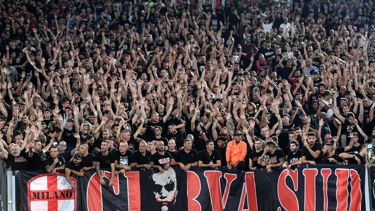 Milan, duro comunicato della Sud: "Qualcuno deve farsi due domande..."