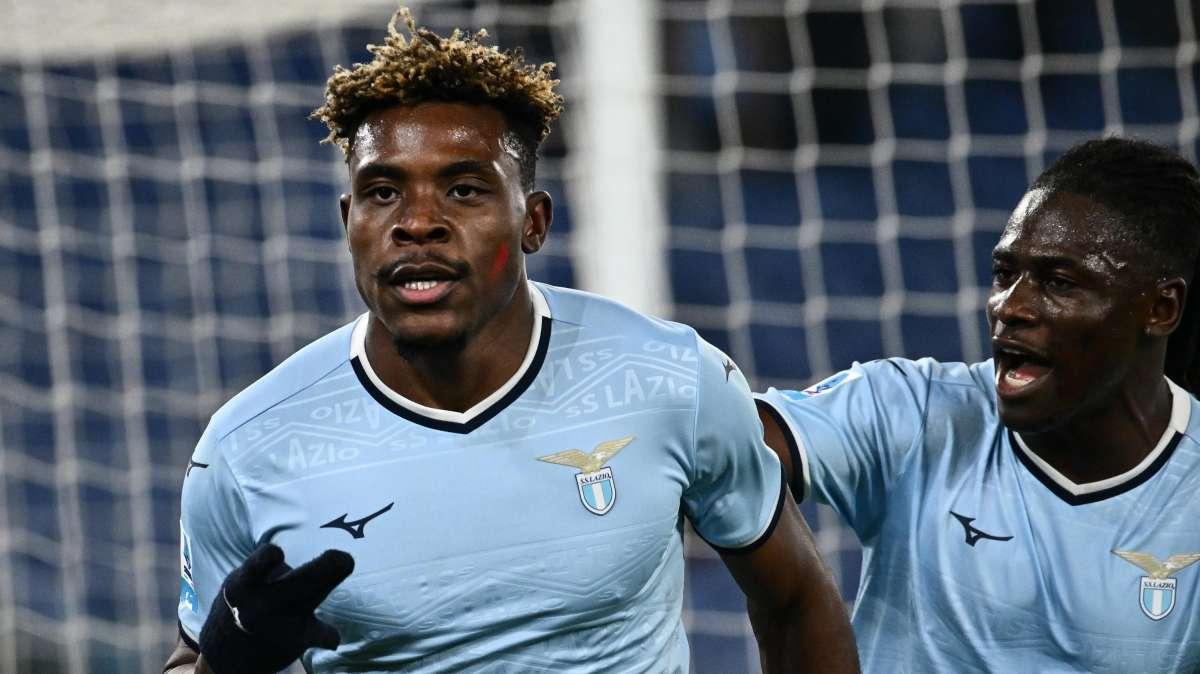 Lazio, spavento per Dele-Bashiru: uscito illeso da un incidente