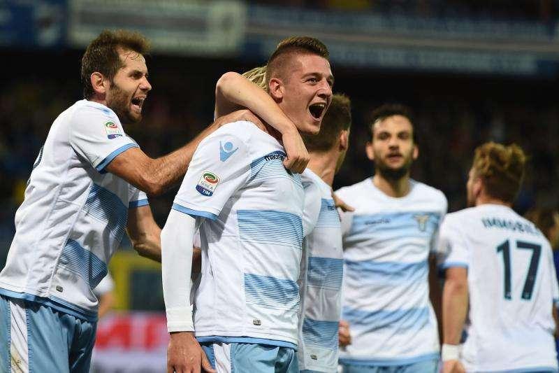 Svanita la delusione derby: la Lazio batte la Sampdoria e torna a volare
