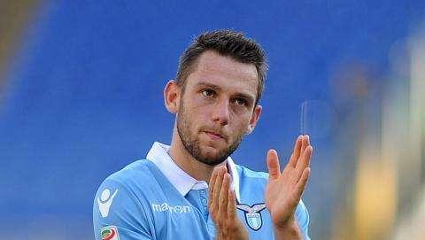 De Vrij promesso sposo allo United: a giugno probabile addio
