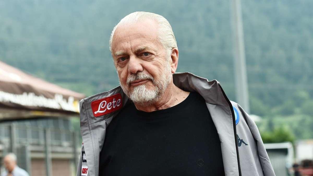Napoli, De Laurentiis: "Zielinski e i big? Noi aspettiamo, c'è sempre..."