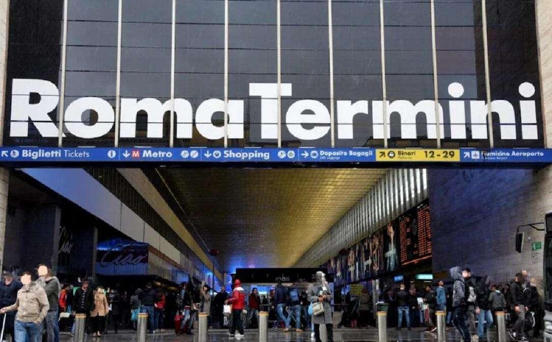 Roma, sciopero per la Flotilla: più di 60mila persone in Piazza. Termini osservata speciale
