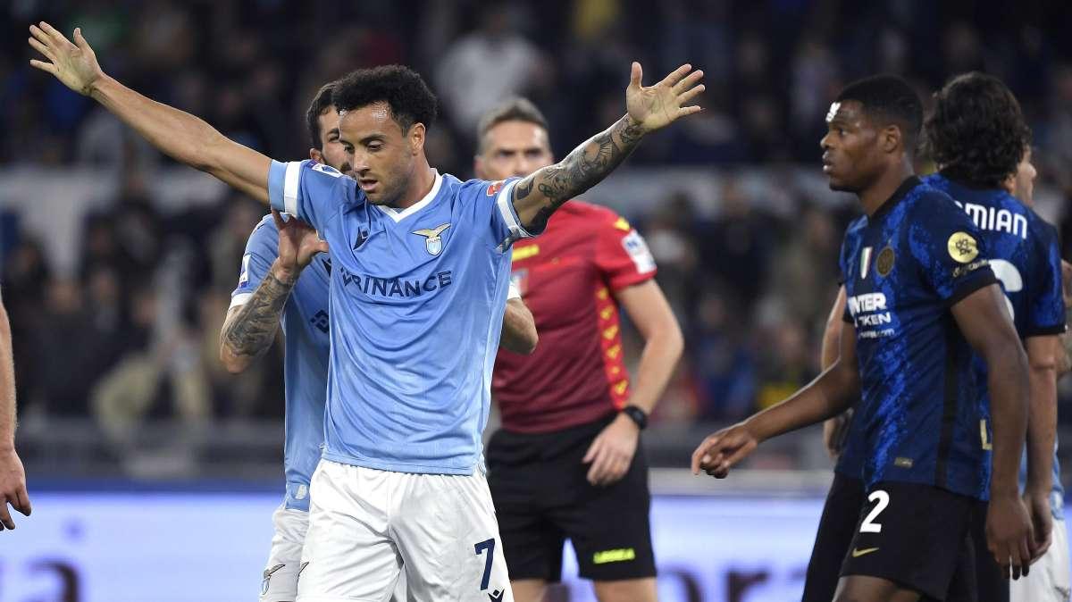 Lazio - Fiorentina, Felipe Anderson: "Serve determinazione. Lavoro per il bene del club"