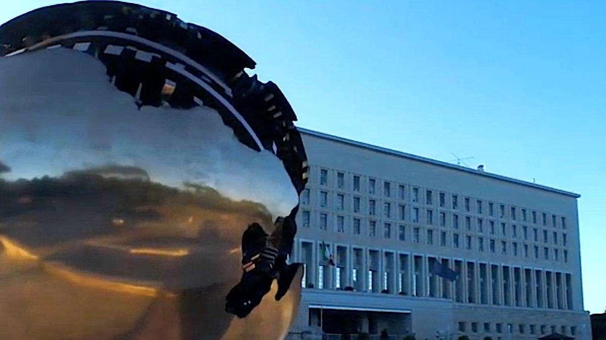 Congo, morto l'ambasciatore italiano Attanasio dopo un attentato all'autovettura