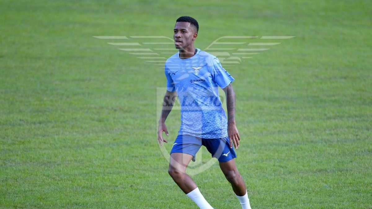 AURONZO GIORNO 7 - Lazio, Marcos Antonio ha il suo traduttore ufficiale. E ha già capito tutto...