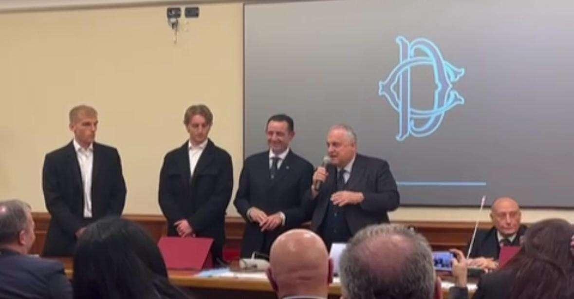 Lazio, Lotito: "La sfida col Napoli? Vi dico che mi ha detto l'arbitro". E sullo stadio... - VIDEO