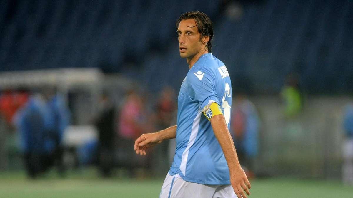 Lazio | Kamada ha scelto il 6, da Mauri a Leiva: l'eredità del numero