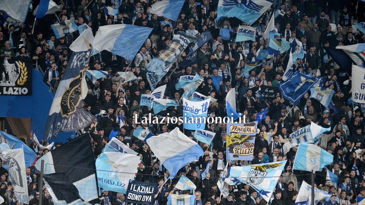 Sassuolo - Lazio, al Mapei tra i tifosi c'è anche il presidente Rocca