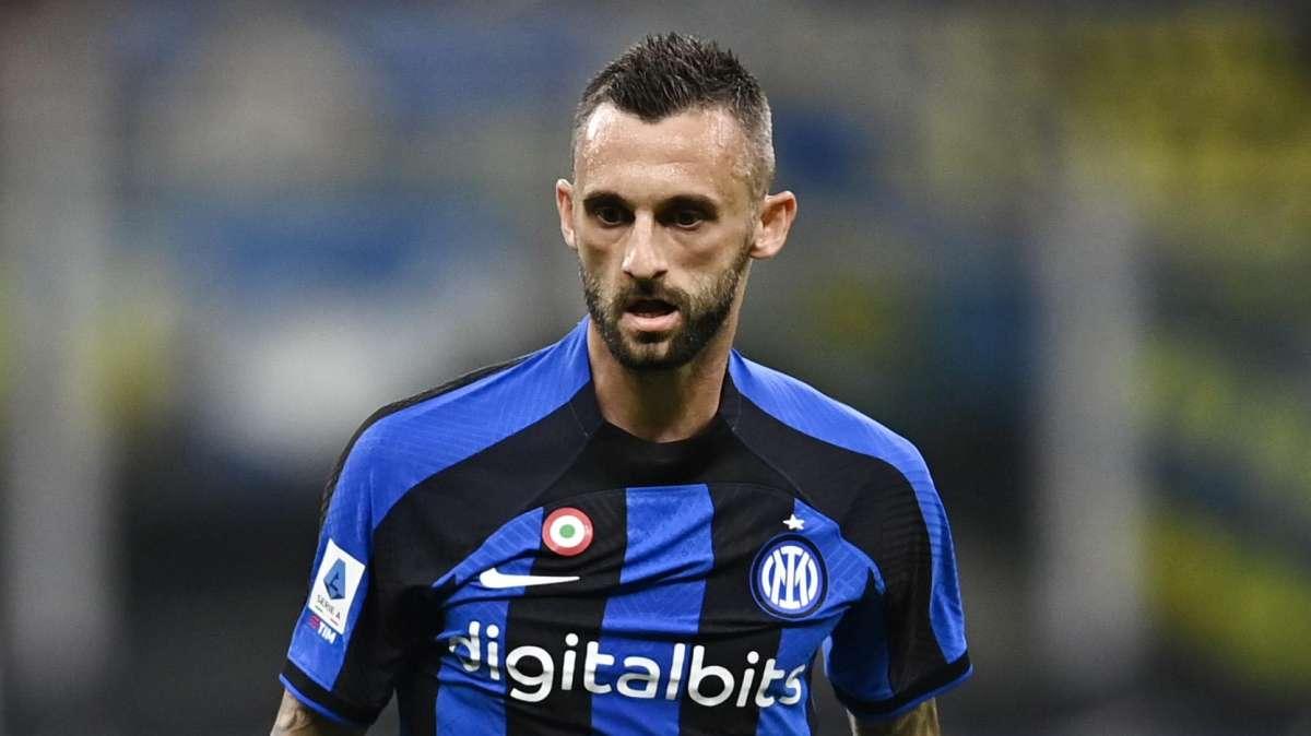 Pressing arabo su Brozovic, cessione possibile. L'Inter fissa il prezzo per il regista croato