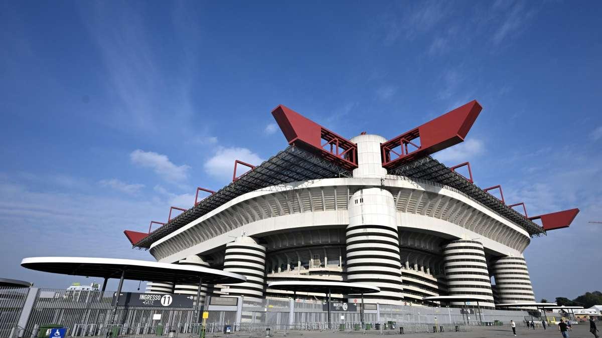 San Siro, il rogito rischia di slittare: chiesta la verifica del vincolo culturale sull’intero stadio