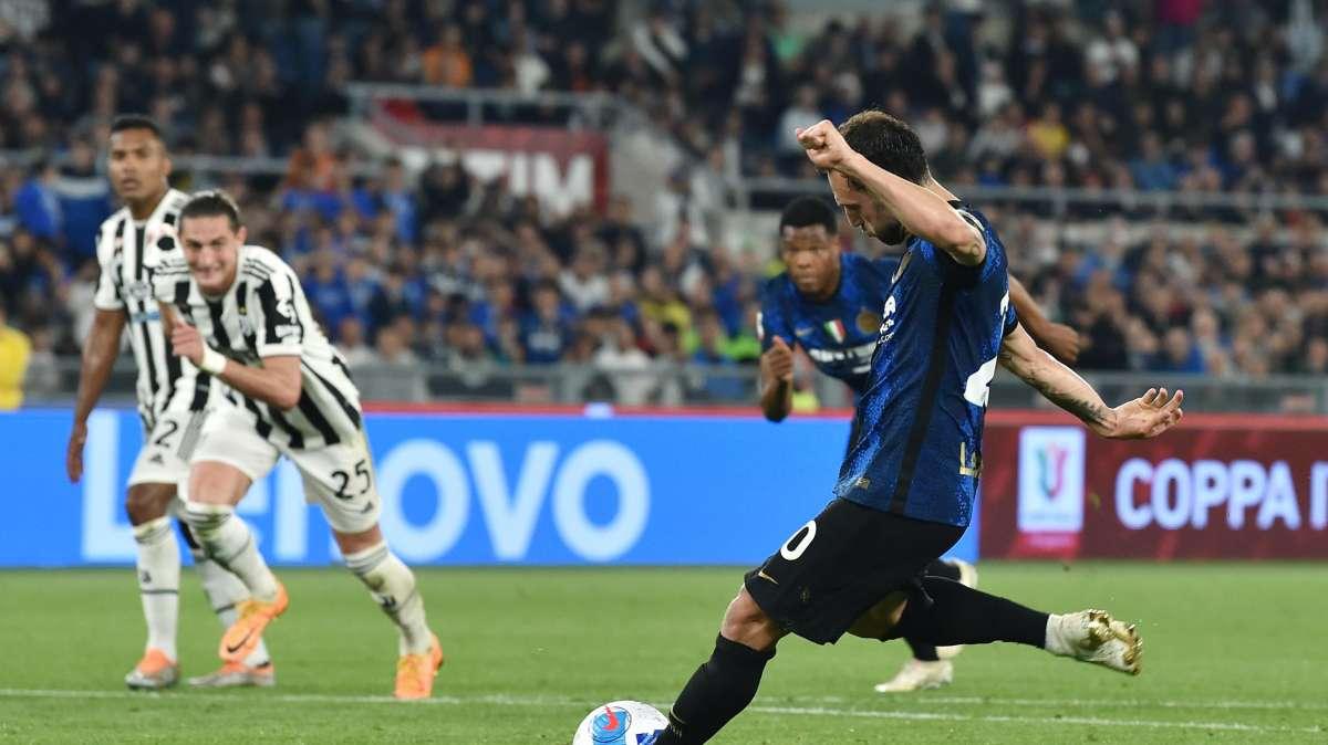 Calhanoglu fa marcia indietro sulle critiche a Inzaghi: "Male interpretato, ha grandi meriti" 