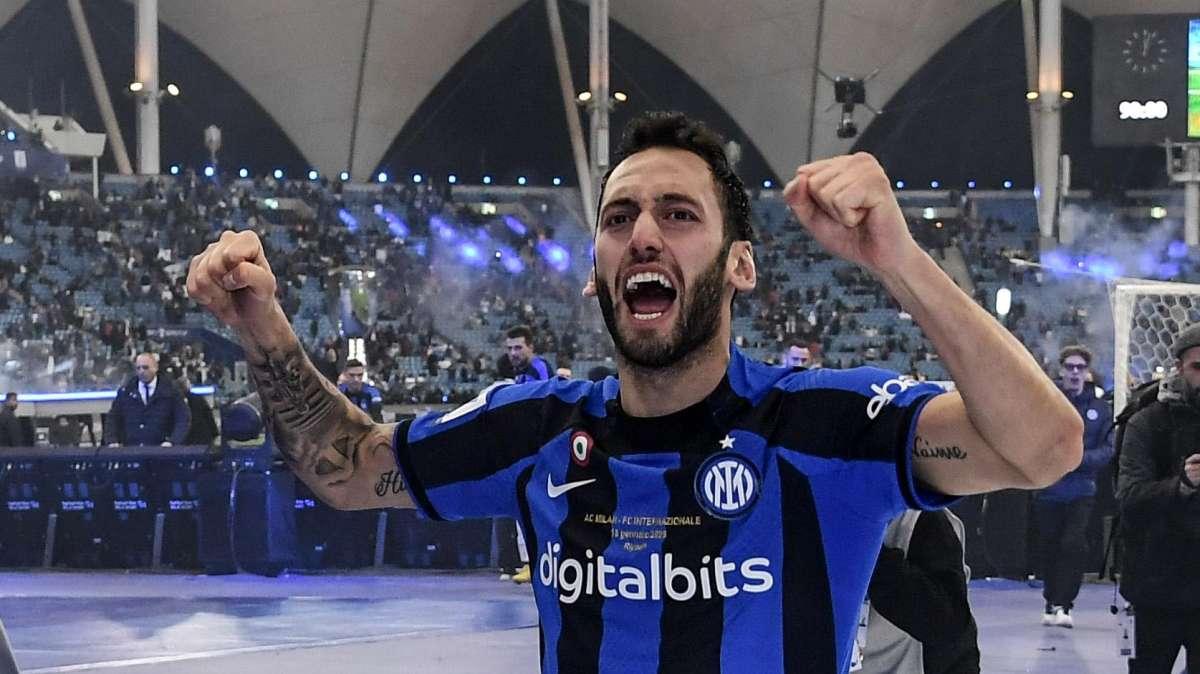 Inter-Calhanoglu, il rapporto è solidissimo. Si viaggia verso il rinnovo