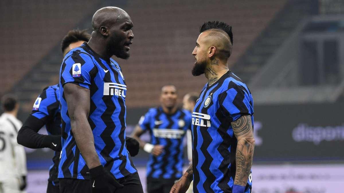 Inzaghi ritrova pezzi: lunedì ad Appiano Lukaku, Sanchez, Vidal e Vecino