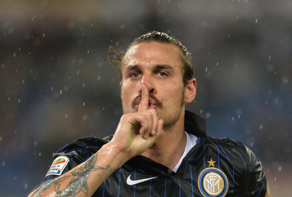 Apprensione per Osvaldo! E' ricoverato in terapia intensiva...