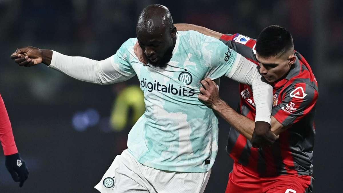 Inzaghi sceglie Lukaku: sarà il belga il titolare stasera con Lautaro. Skriniar in tribuna