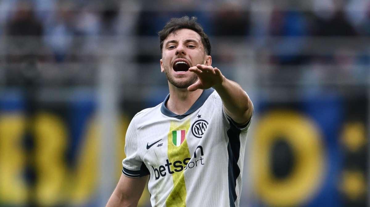 Inter, Carlos Augusto tira su il morale: "Pensiamo alla Champions, è una bella settimana"