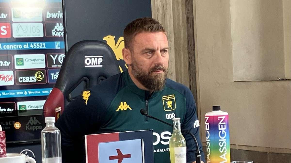 Genoa, De Rossi: "Credo che sia un guadagno per tutti avere intorno un uomo come Chivu"