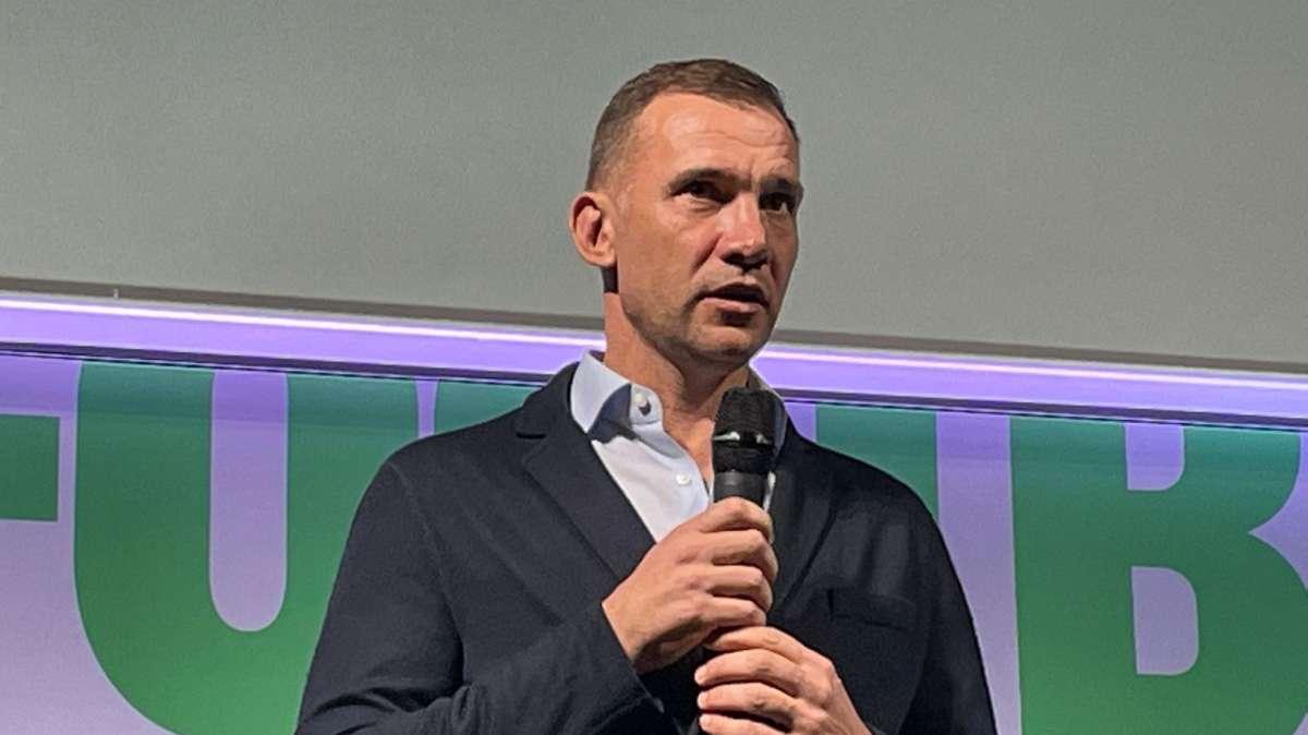 Shevchenko: "Giusto costruire un nuovo stadio. Scudetto? Il Milan ha un vantaggio"