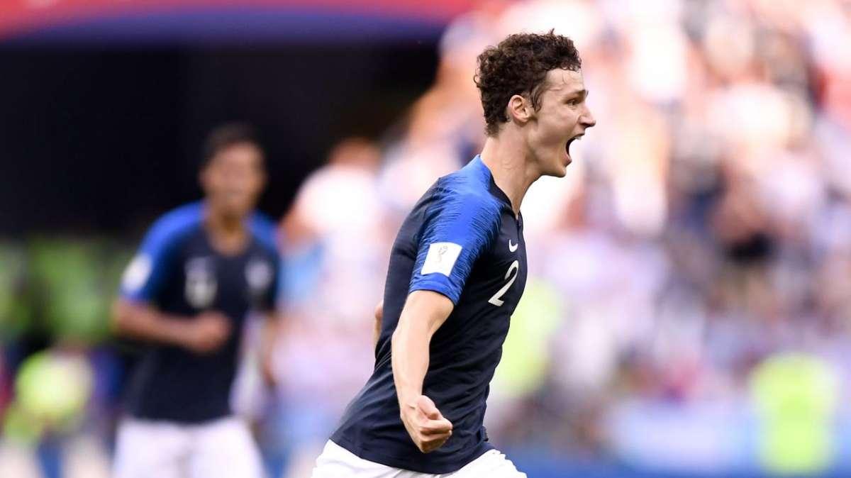 TOP NEWS Ore 20 - Pavard non si allena con il Bayern, Stabile verso il rinnovo