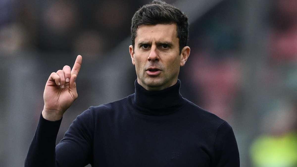 Bologna, Motta: "Cinque squadre in Champions? Per noi non cambia nulla"
