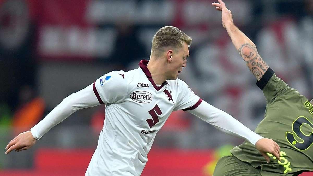 Schuurs nel mirino delle big europee: Liverpool, United e PSG mettono sul piatto 30 milioni
