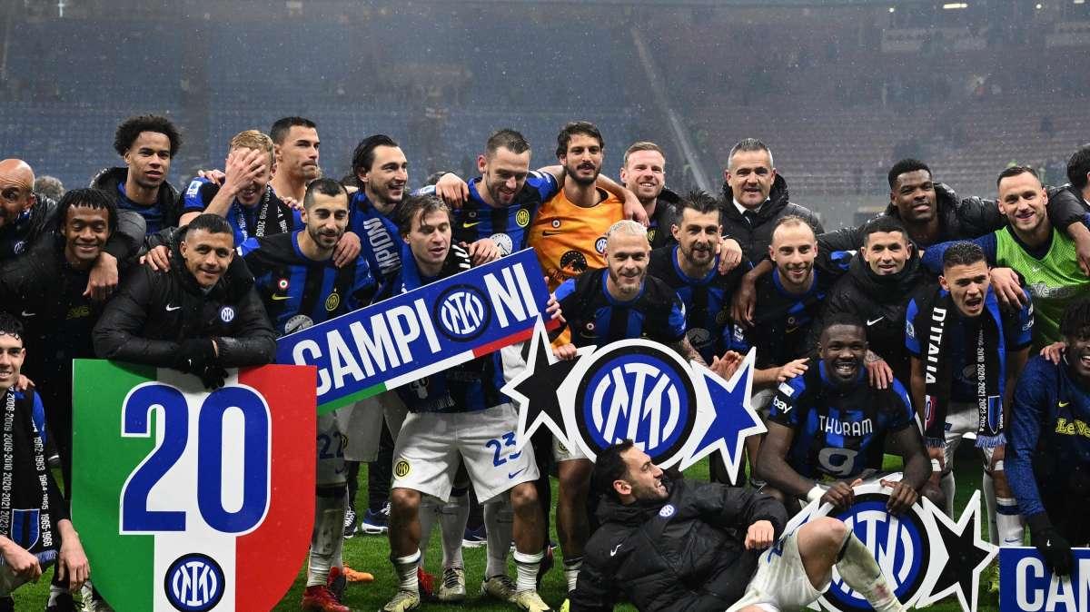 Inter Torino, pullman scoperto in città anche con la pioggia: i dettagli