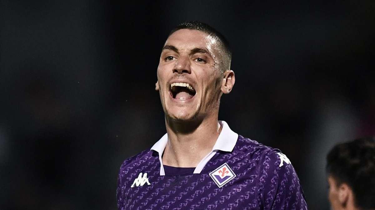 Milenkovic: "Le finali perse contro Inter e West Ham fanno male, ma non sono pentito di essere rimasto a Firenze"