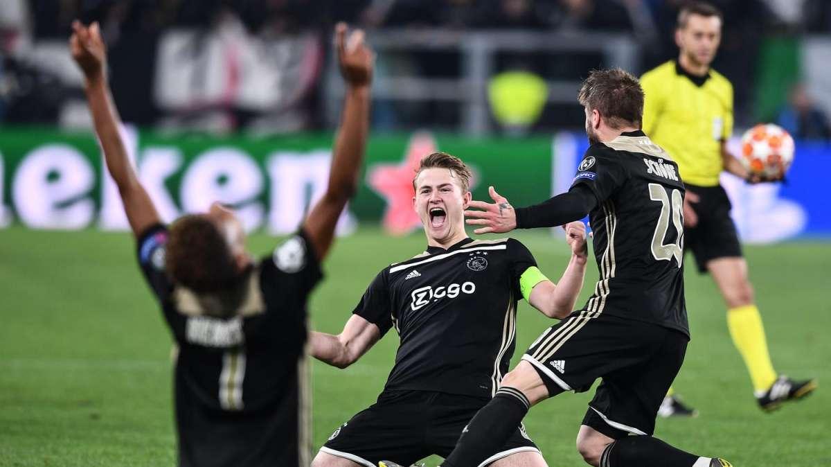 Inter sulle tracce di Hato: ecco chi è il nuovo enfant prodige dell'Ajax