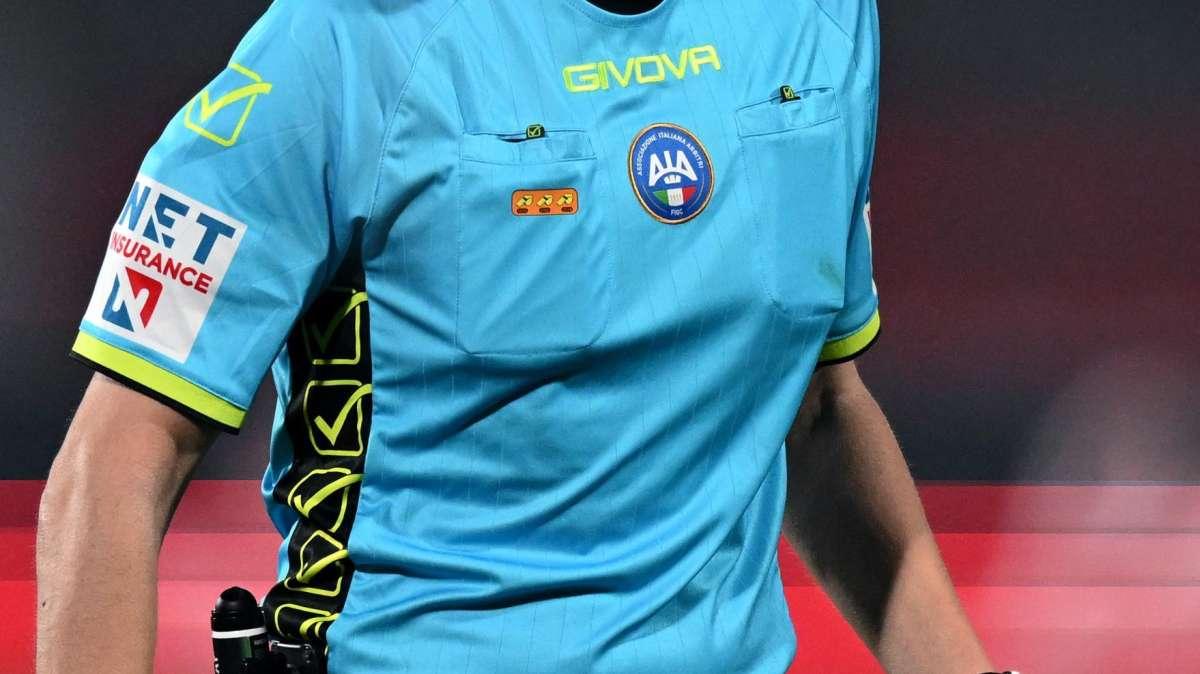 Arbitro anonimo torna a parlare a Le Iene: "Partita la caccia all'uomo, rischio la radiazione"
