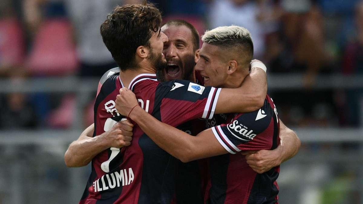Bologna al lavoro per l'Inter, lavoro tecnico-tattico e partitelle a tema