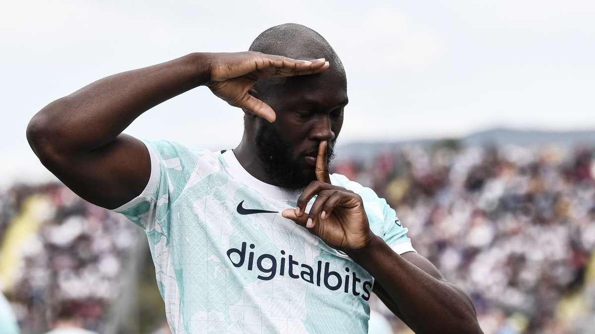 La trappola Sassuolo è stata evitata. L'Inter vince 4-2, doppietta di Lukaku. E il Milan è avvisato