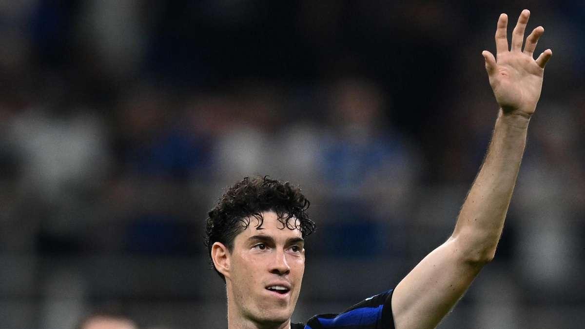 In gol con l'Italia, Bastoni entusiasta: "C'era tutta la mia famiglia. Ringrazio Gattuso"