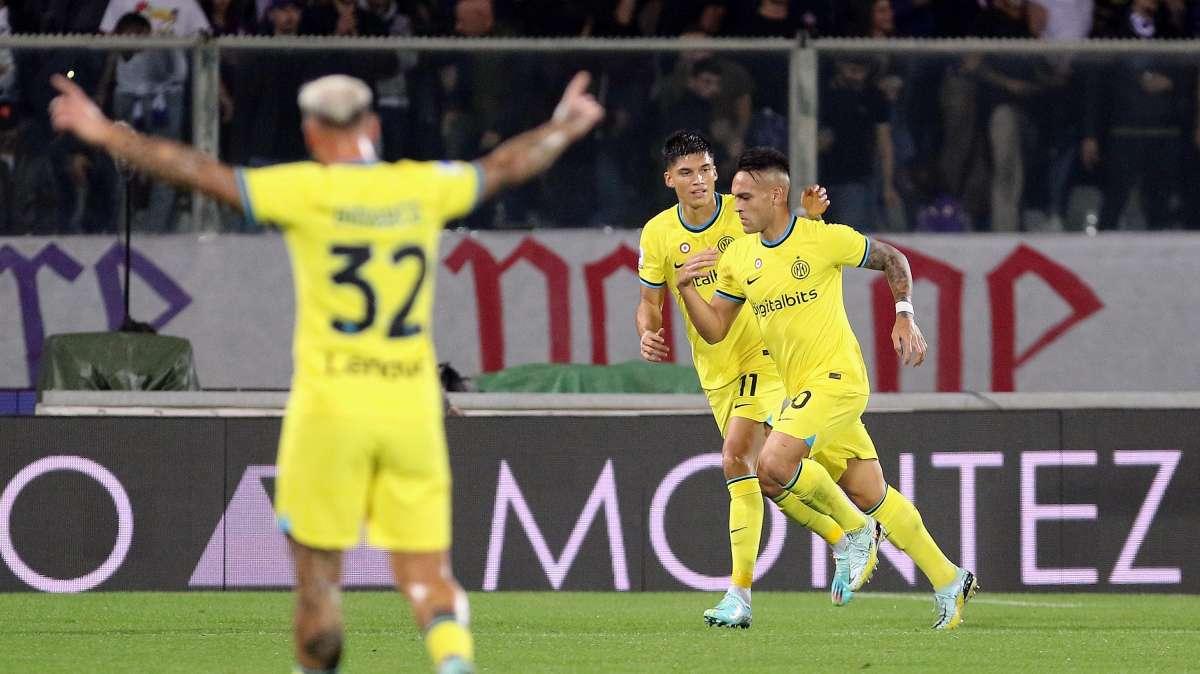 Non mancano le polemiche, ma la pazza Inter vince 4-3. E Lautaro non si ferma più