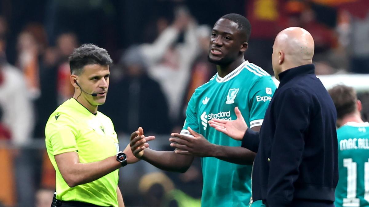 Champions: lo spagnolo Manzano arbitra Fenerbahçe-Roma
