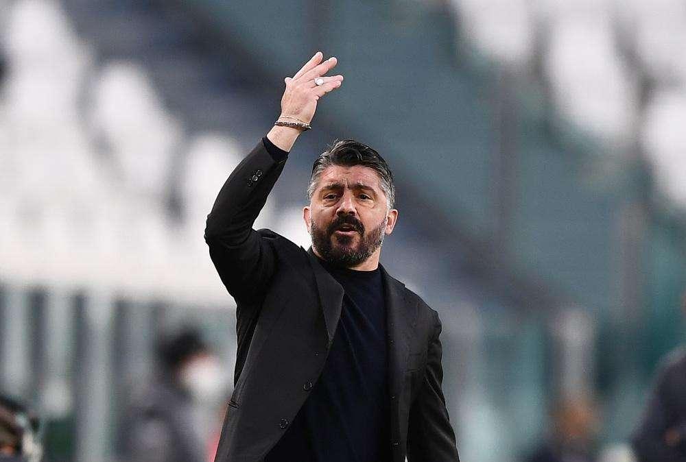 Napoli, nessuna sorpresa dai tamponi: negativi staff e calciatori