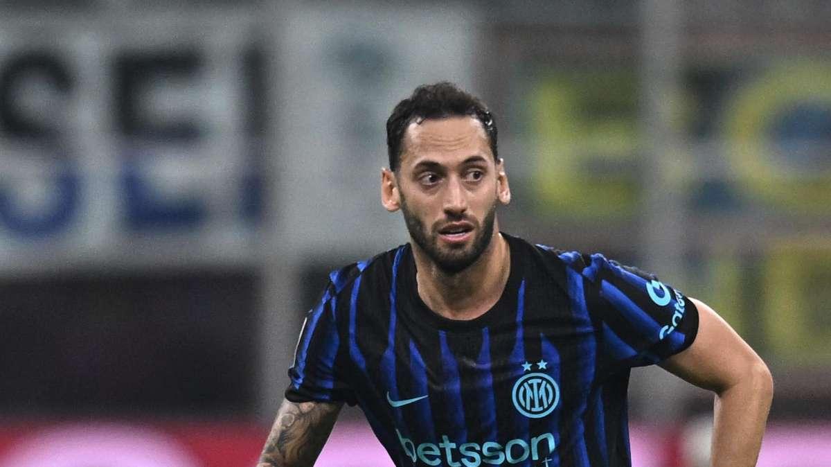 Chivu ritrova Calhanoglu in anticipo, la Turchia lo lascia rientrare a Milano