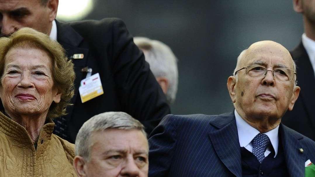 Mancato rispetto del minuto di silenzio per Giorgio Napolitano: multati 5 club di A e 2 di B