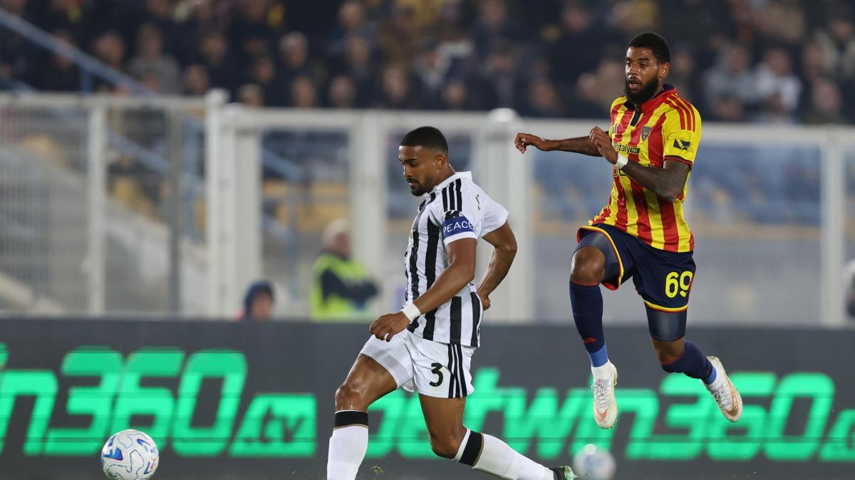 La Juventus torna alla vittoria: 2-0 al Lecce con McKennie e Douglas Luiz