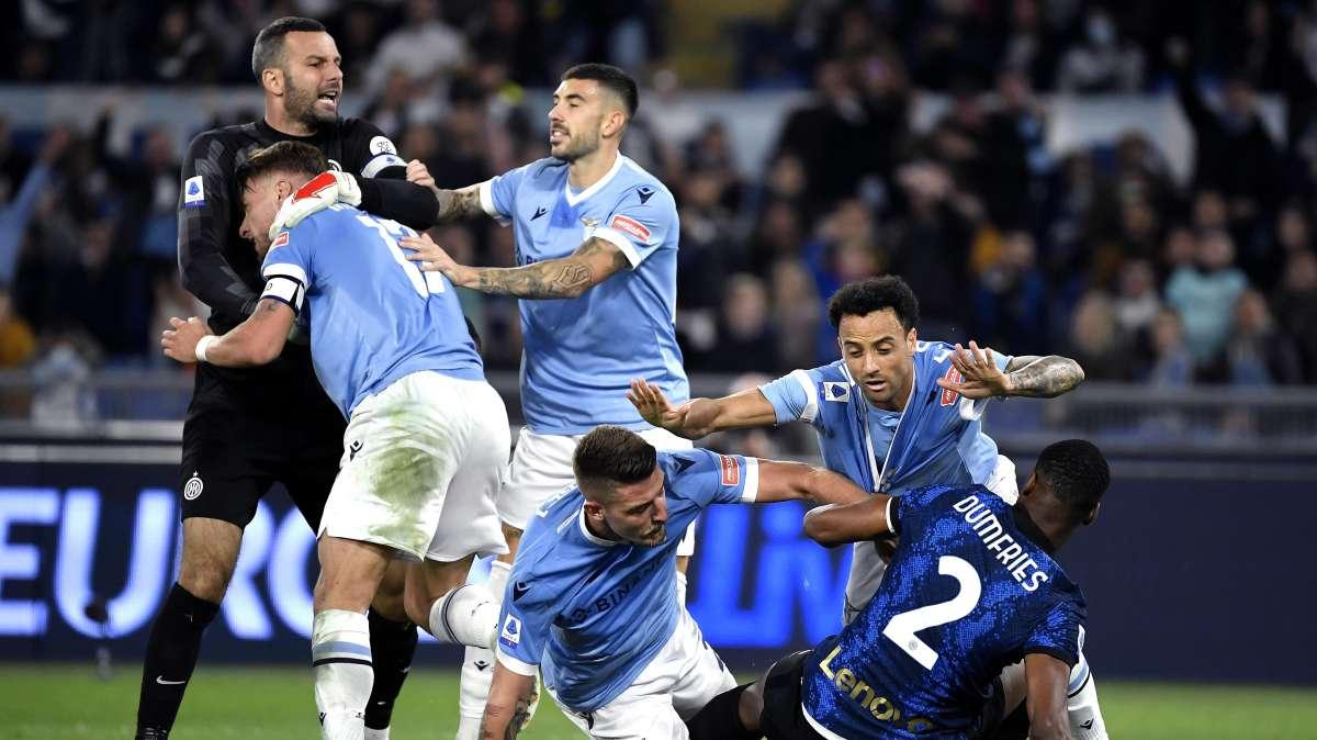 Il Corriere della Sera: "Inter, possibili sanzioni per la rissa finale"
