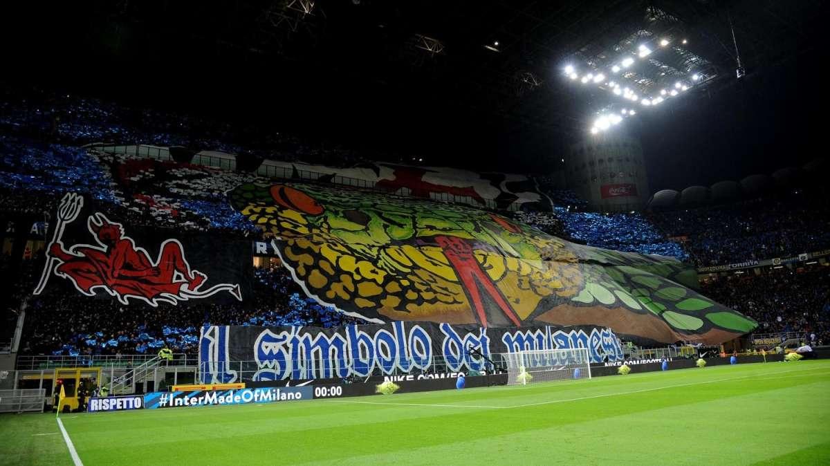 La Curva Nord annuncia: "Per stasera abbiamo preparato una coreografia su tre anelli"