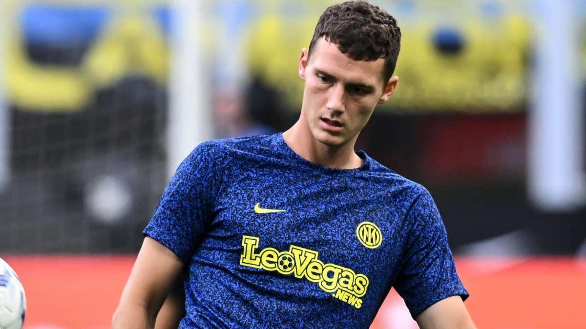 Siparietto Thuram-Pavard: "Quando vedi un outfit da rovinare"