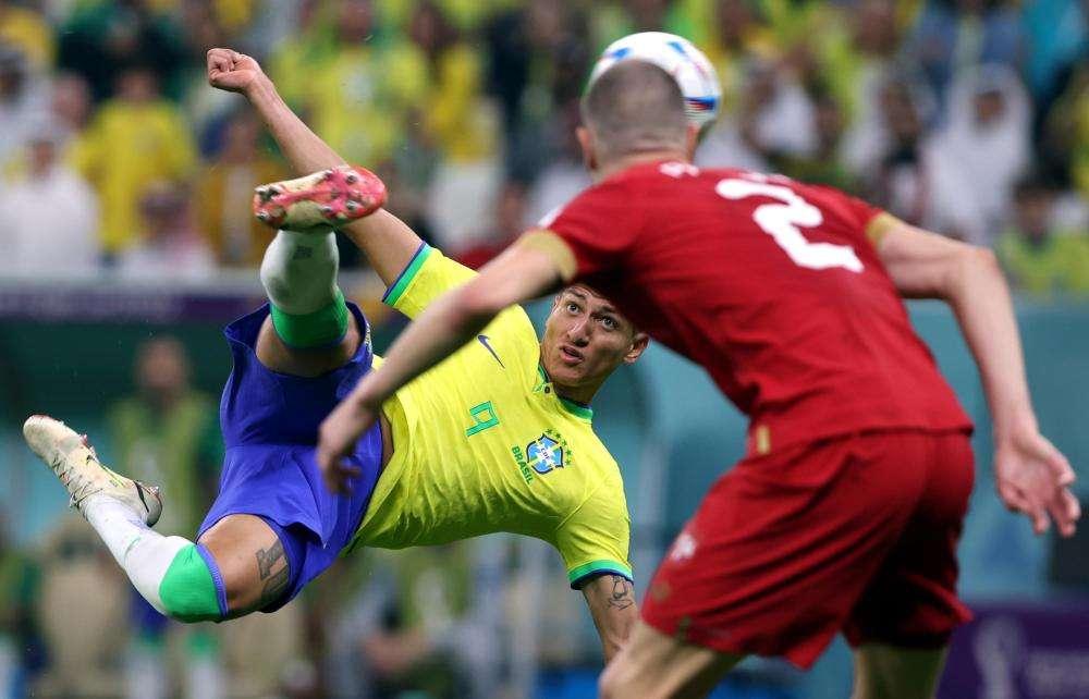 Qatar 2022, arriva il verdetto sul gol più bello: premiata l'acrobazia di Richarlison