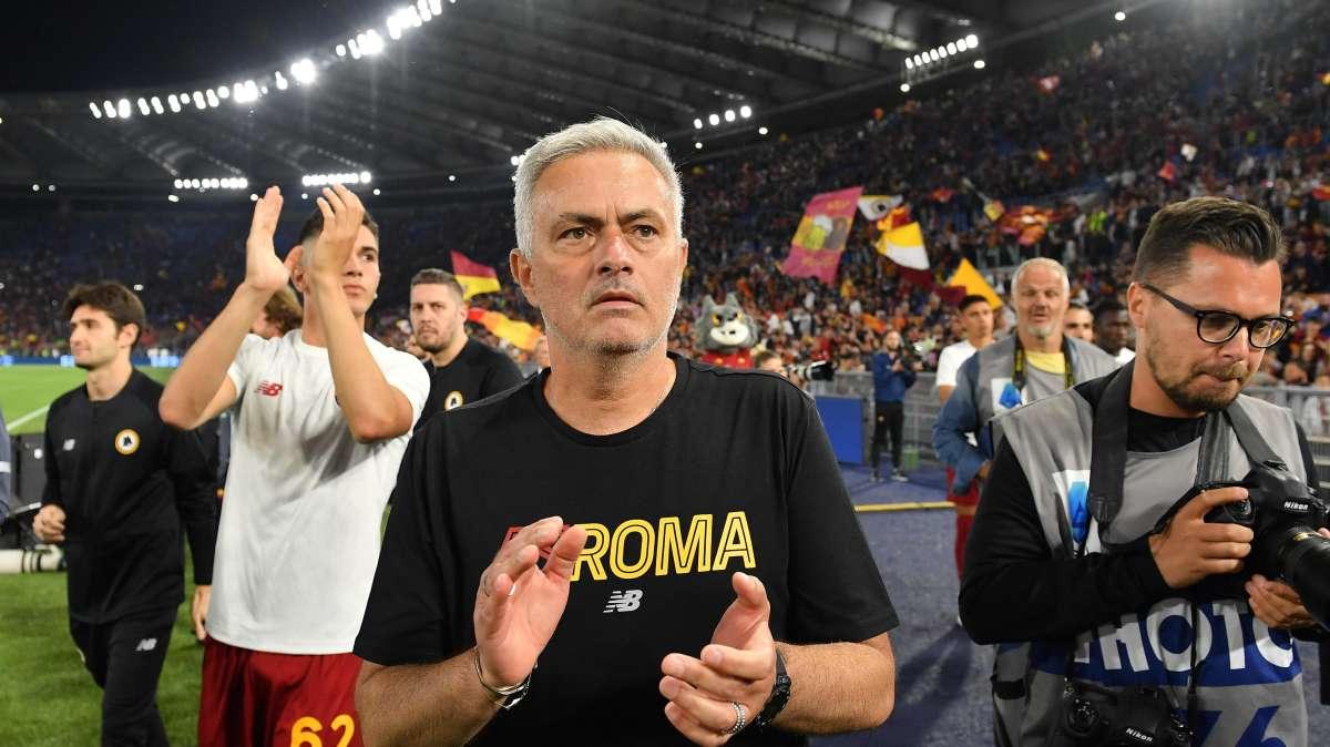 Roma, Mourinho: "Non riesco a visualizzare il mio ritiro. La passione non cambia"