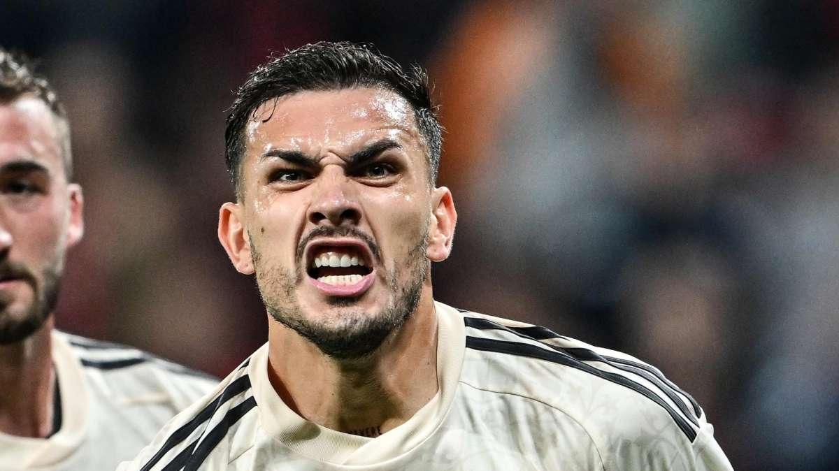 Paredes: "Carboni? Ha un grande futuro davanti, cerchiamo di aiutarlo"