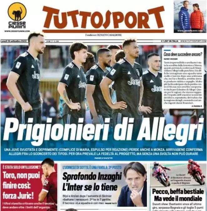 La prima pagina di Tuttosport: "Sprofondo Inzaghi, l'Inter se lo tiene"