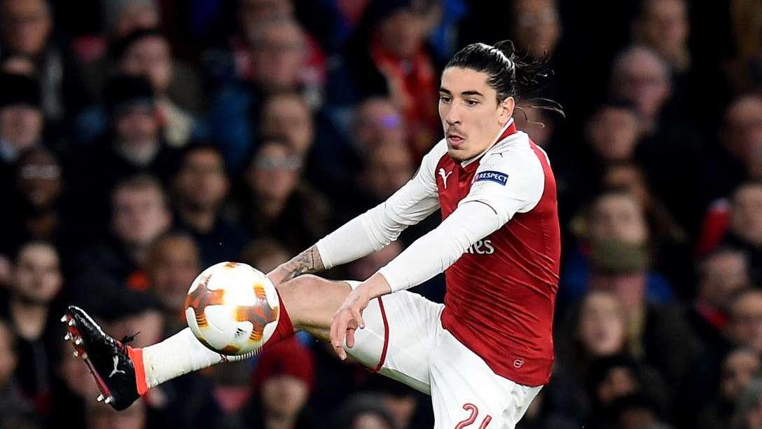 TMW - Bellerin, il terzino piace a Barcellona e Betis ma i due club non possono tesserarlo