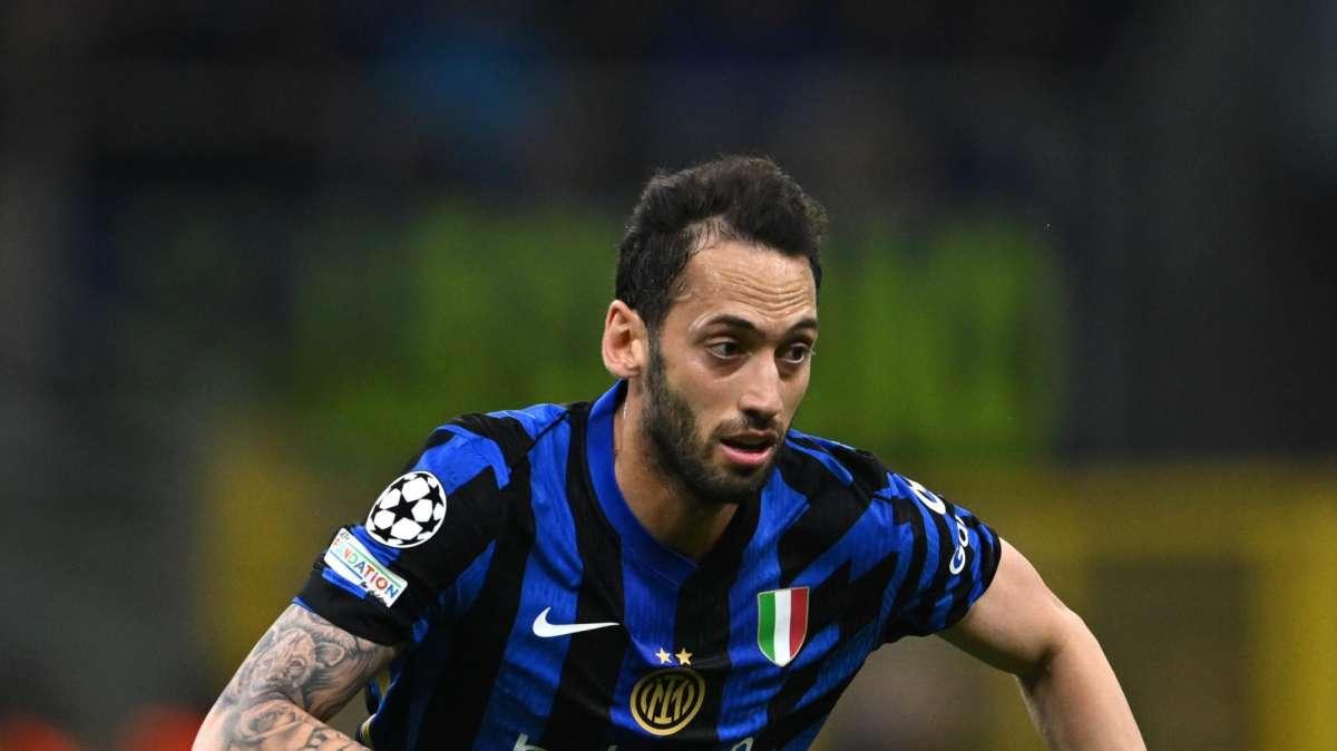 Apertura di Calhanoglu al Fenerbahce: l'Inter parte da queste cifre, quando può arrivare l'offerta