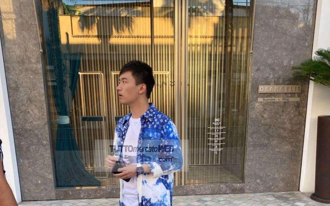 Inter, il valore del club è salito: Zhang non cede. Ma se spunta un emiro...