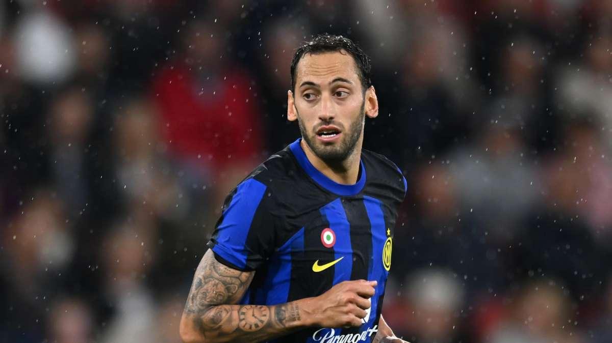 L'Equipe - Al-Ahli a caccia di un centrocampista. In lizza Verratti e Calhanoglu