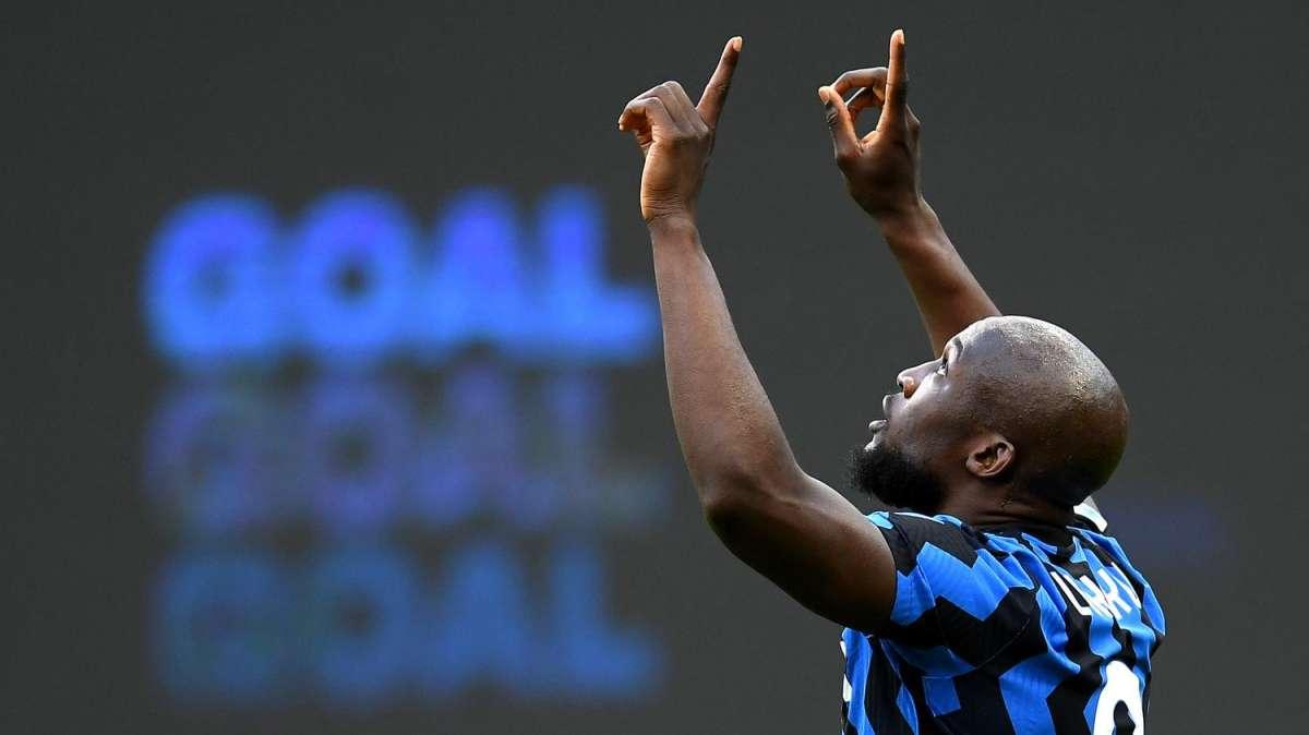 Roberto Martinez: "Lukaku all'Inter è diventato un realizzatore. Si merita il Pallone d'oro"